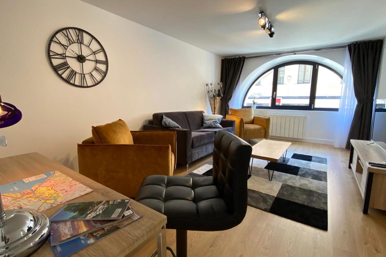Le Royal 4 - Apartment For 4 People In The City Center Анси Экстерьер фото