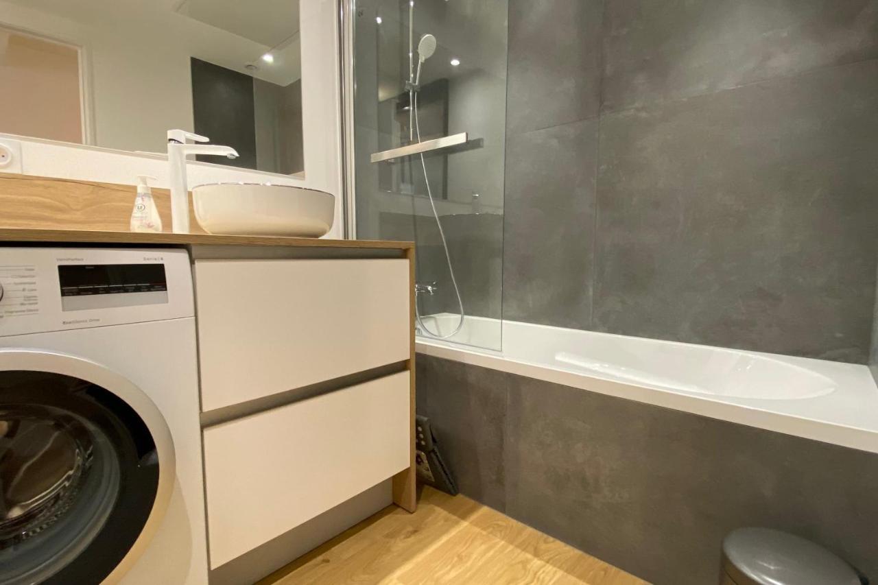 Le Royal 4 - Apartment For 4 People In The City Center Анси Экстерьер фото